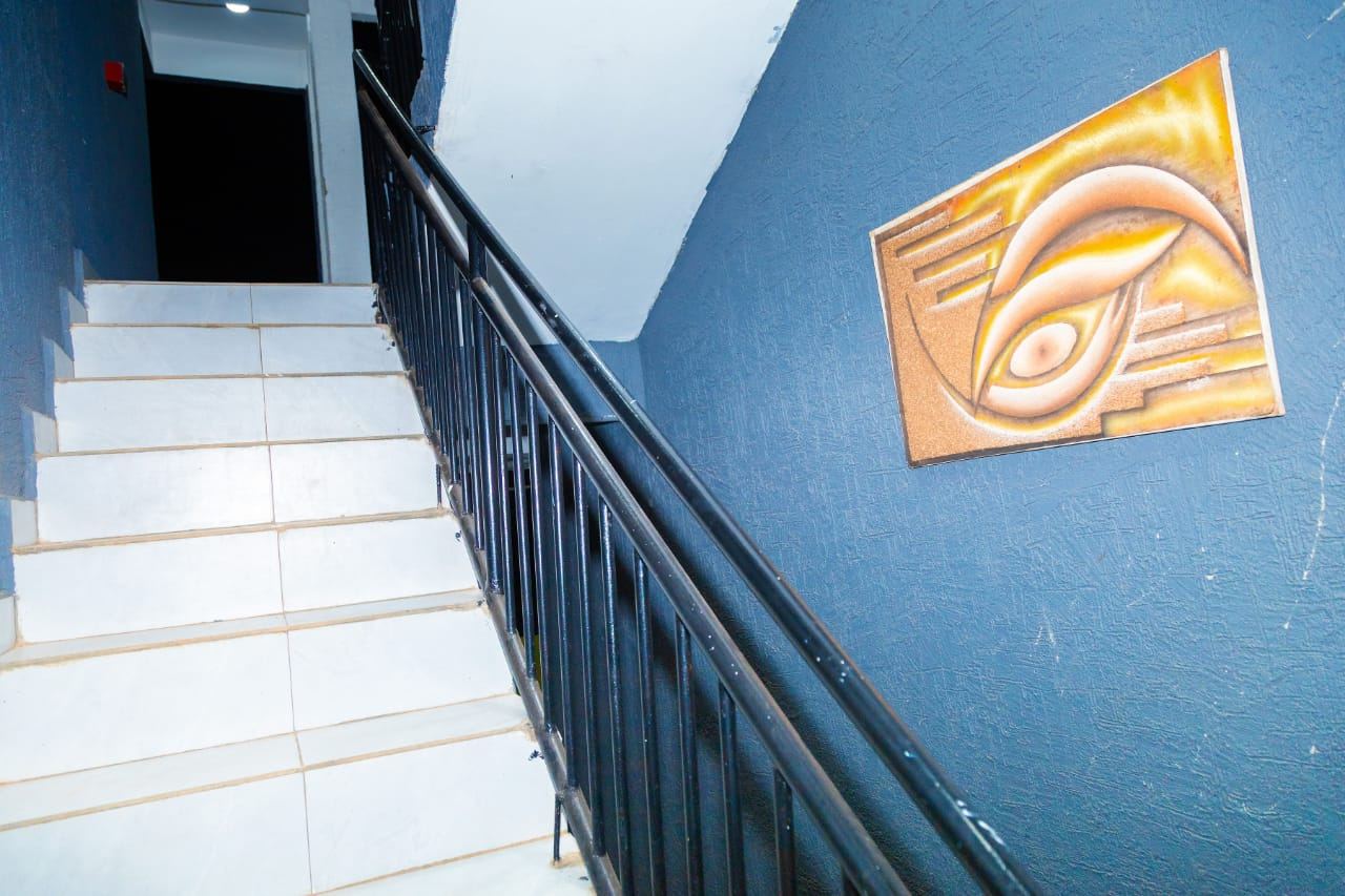 Building staircase